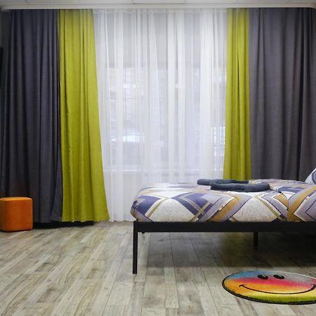 Uneed Rooms M1 Kiev Exteriör bild